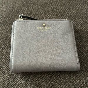 Kate spade compact wallet